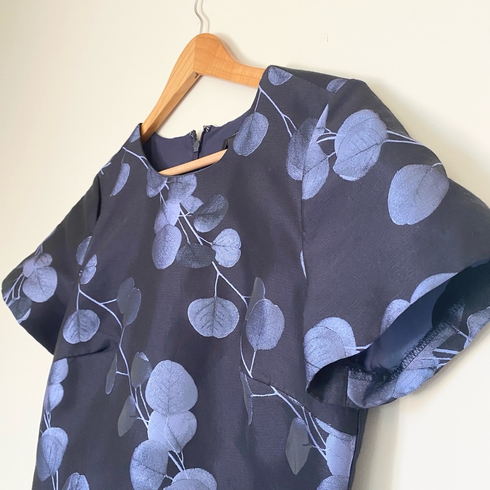 Banana Republic Short Sleeve Dress